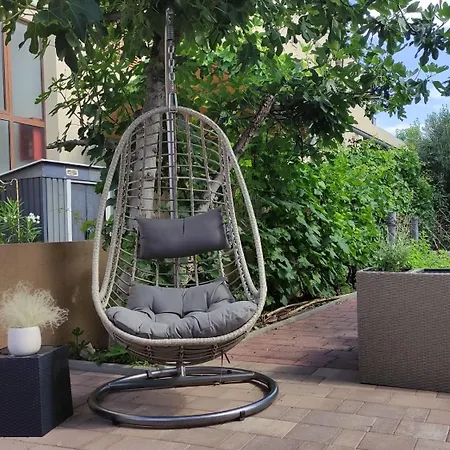 Oasis Apartament Nin